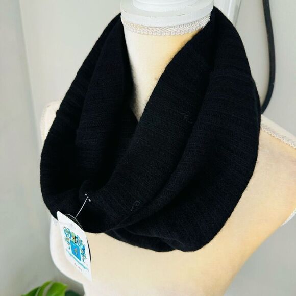 Portolano 100% Cashmere Infinite Neck‎ Warmer Scarf, Luxurious  Black, NWT - Picture 5 of 12